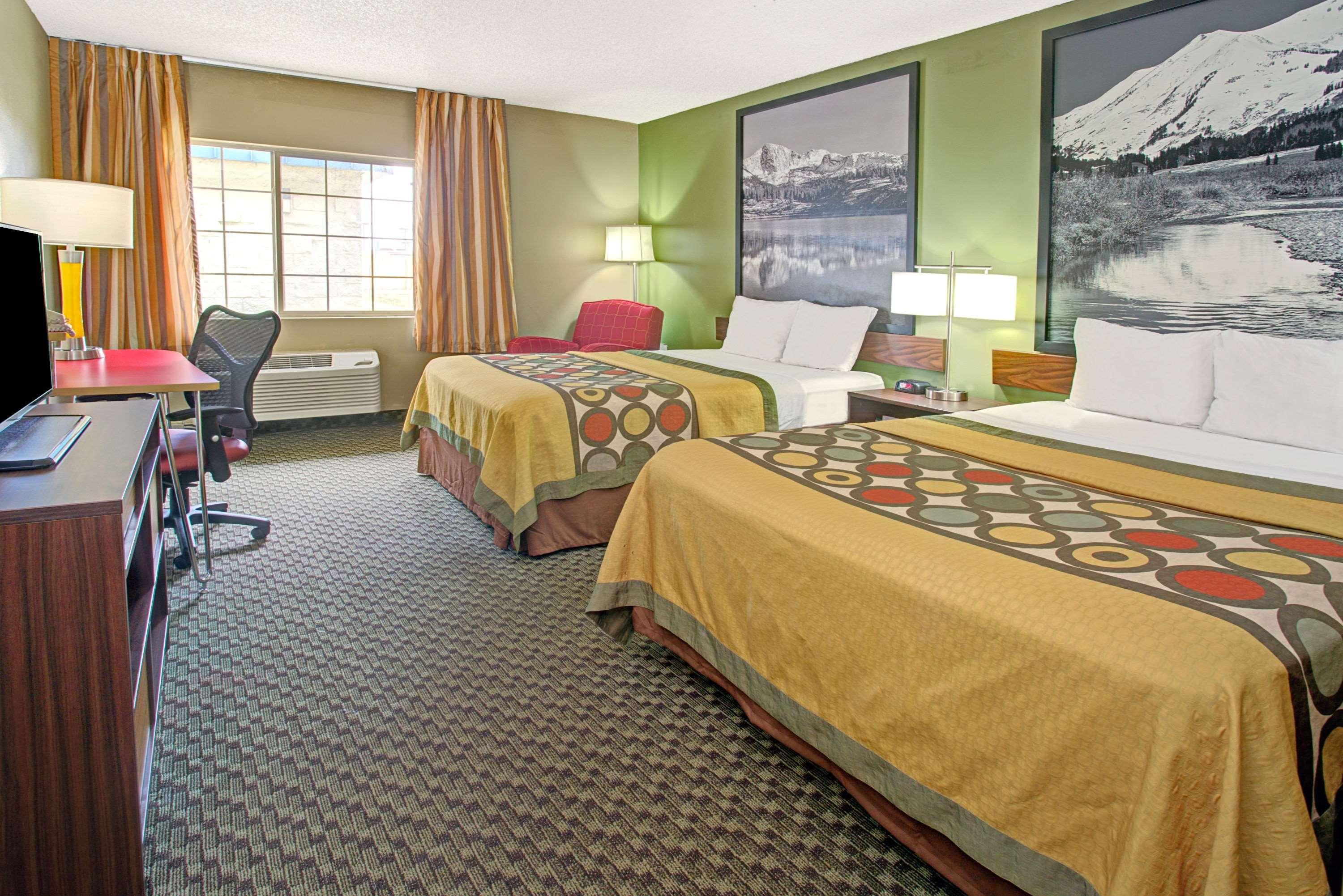 Super 8 By Wyndham Wheat Ridge/Denver West Exterior photo