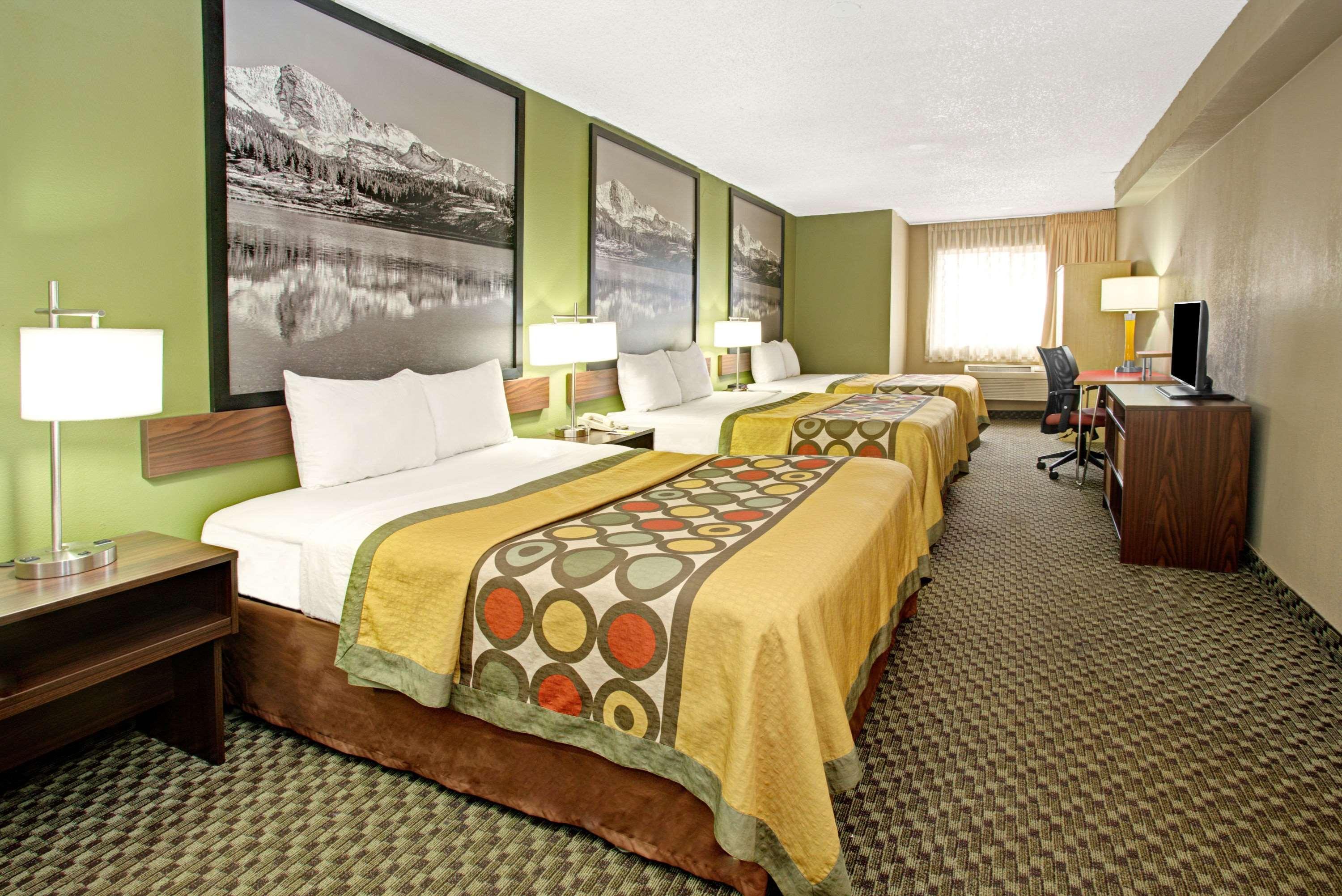 Super 8 By Wyndham Wheat Ridge/Denver West Exterior photo