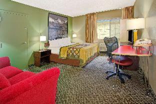 Super 8 By Wyndham Wheat Ridge/Denver West Room photo